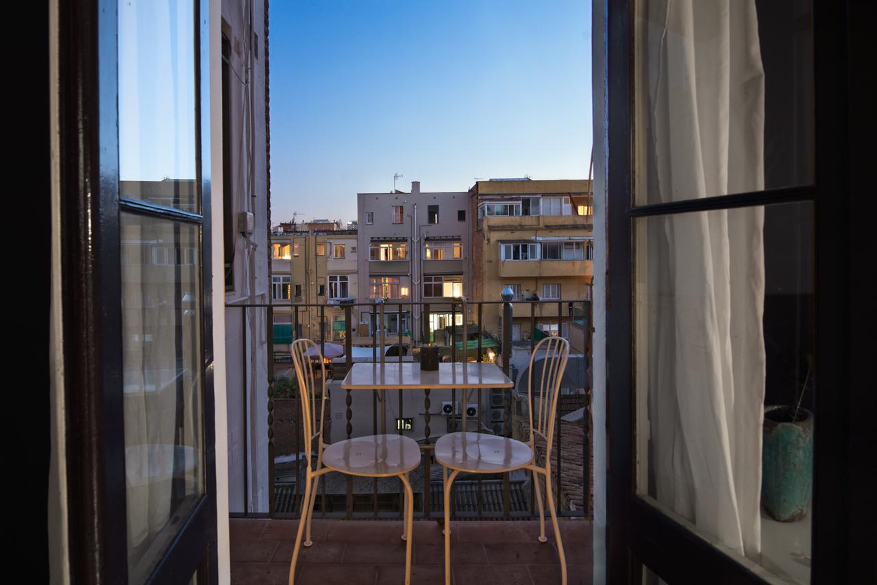 Brummell Apartments Gracia Барселона Екстериор снимка